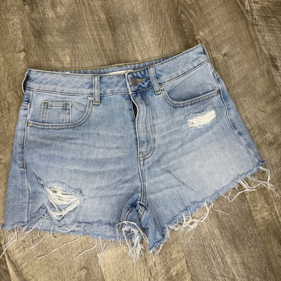 PacSun Pants - Pacsun Mom Shorts Size 25
